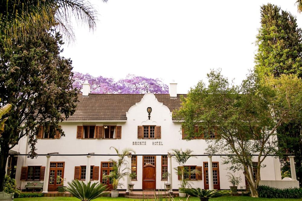 Bronte Hotel Harare Exterior foto